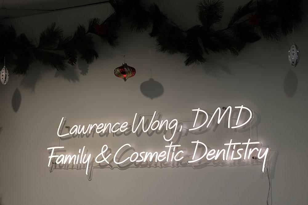 Wong Dentistry neon sign